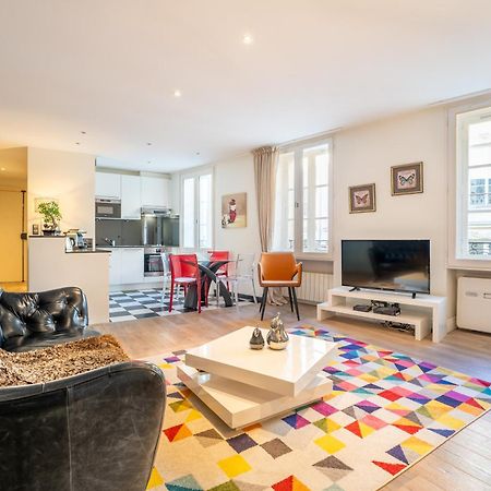 Superbe Appartement De 2 Chambres Au Coeur Du Quartier Gambetta Bordeaux Luaran gambar