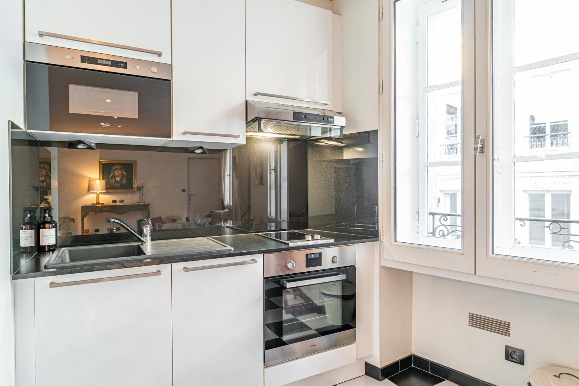 Superbe Appartement De 2 Chambres Au Coeur Du Quartier Gambetta Bordeaux Luaran gambar